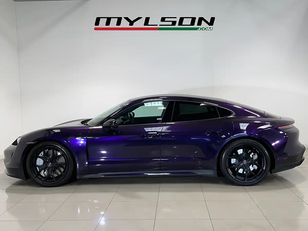 Used 2020 Porsche Taycan Performance Plus White - Interior and Exterior details 17