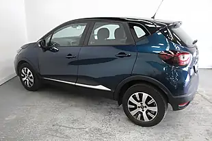 Used 2020 Renault Captur Energy Play Blue - Interior and Exterior details 8