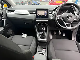 Used 2020 Renault Captur Iconic Black - Interior and Exterior details 11