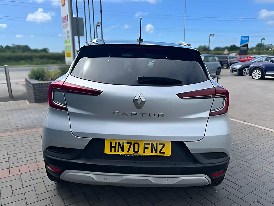 Used 2020 Renault Captur Iconic Grey/Black - Interior and Exterior details 13