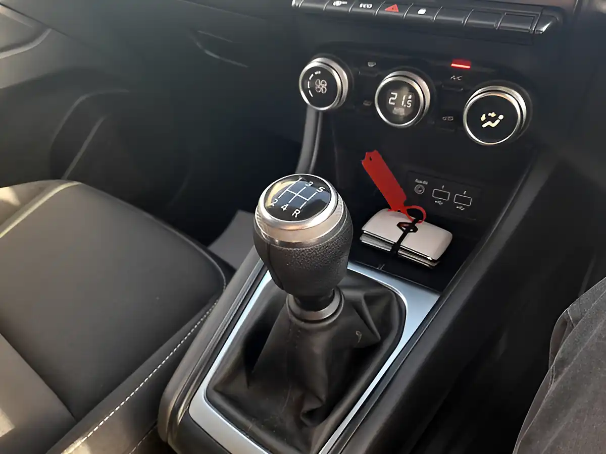 Used 2020 Renault Captur Iconic Grey/Black - Interior and Exterior details 18