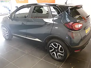 Used 2020 Renault Captur Iconic Grey - Interior and Exterior details 6