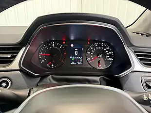 Used 2020 Renault Captur Iconic Highland Grey - Interior and Exterior details 16