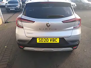 Used 2020 Renault Captur Iconic Highland Grey - Interior and Exterior details 6