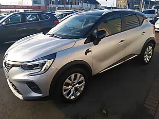 Used 2020 Renault Captur Iconic Highland Grey - Interior and Exterior details 8