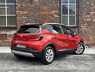 Used 2020 Renault Captur Iconic Red - Interior and Exterior details 2