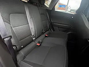 Used 2020 Renault Captur Iconic Red - Interior and Exterior details 9