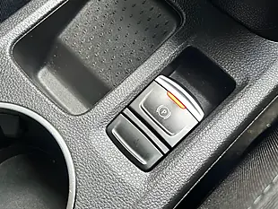 Used 2020 Renault Captur Iconic White - Interior and Exterior details 20
