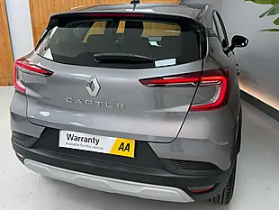 Used 2020 Renault Captur Play Grey - Interior and Exterior details 14