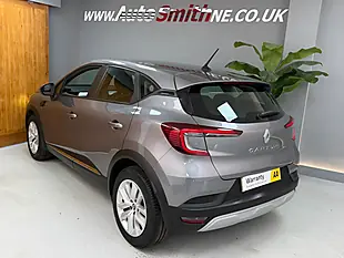 Used 2020 Renault Captur Play Grey - Interior and Exterior details 15
