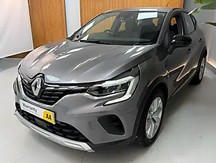 Used 2020 Renault Captur Play Grey - Interior and Exterior details 5