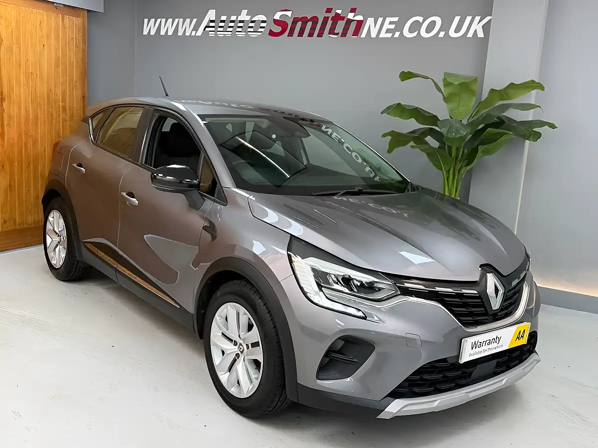 Used 2020 Renault Captur Play Grey - Interior and Exterior details 8