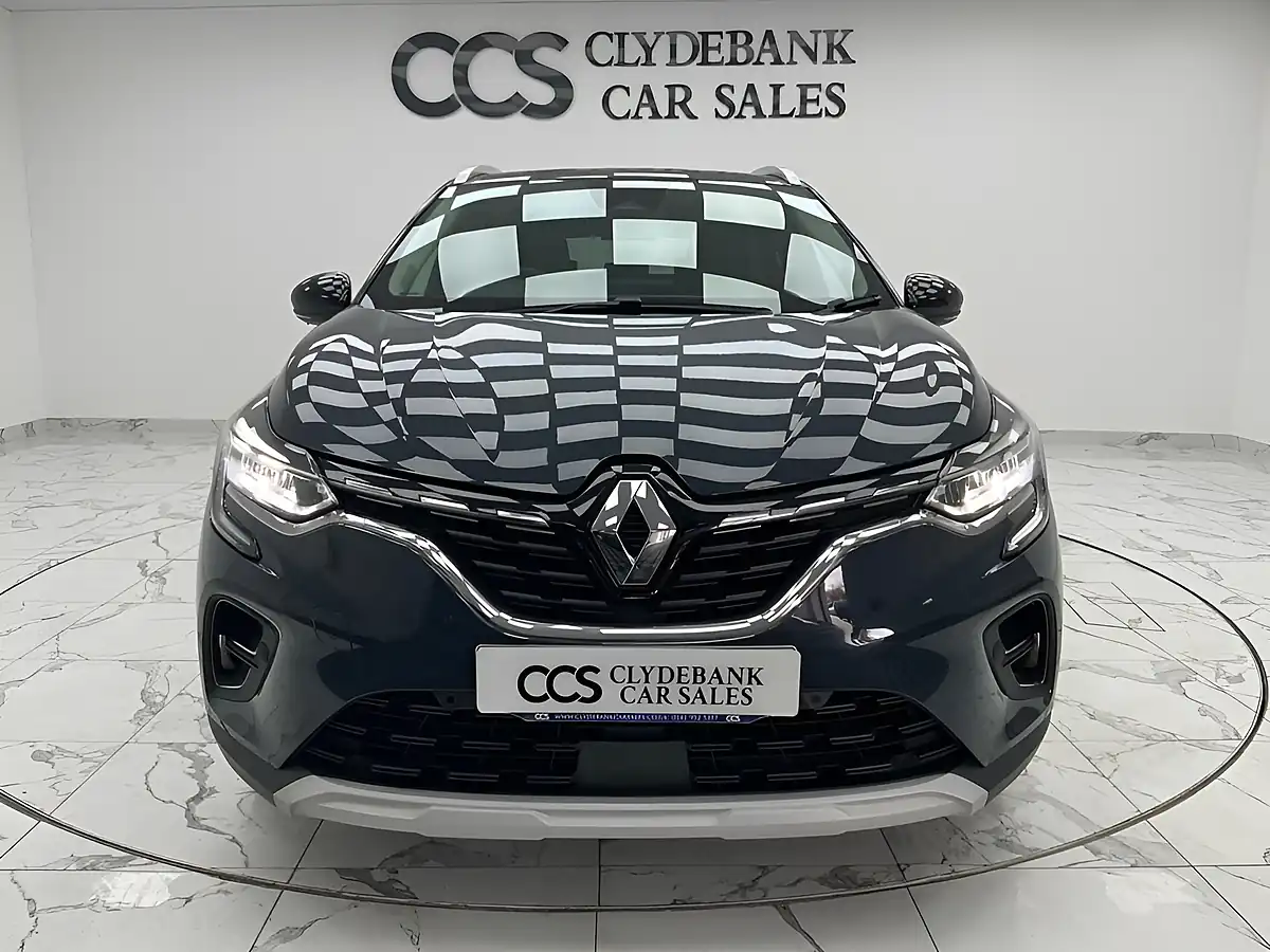 Used 2020 Renault Captur S Edition Boston Blue - Interior and Exterior details 4