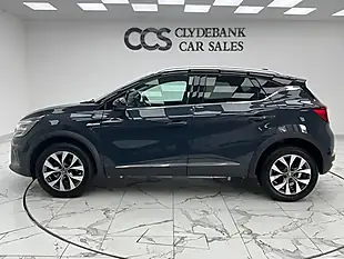 Used 2020 Renault Captur S Edition Boston Blue - Interior and Exterior details 6