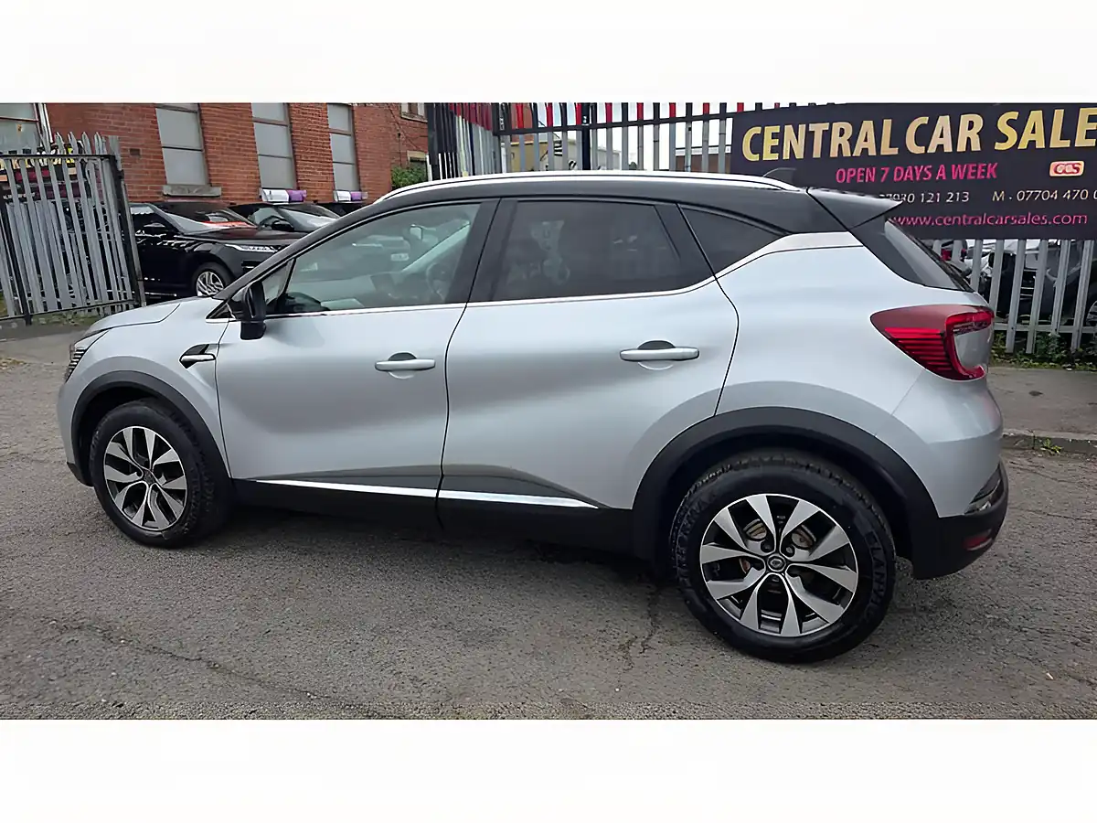 Used 2020 Renault Captur S Edition Grey - Interior and Exterior details 16
