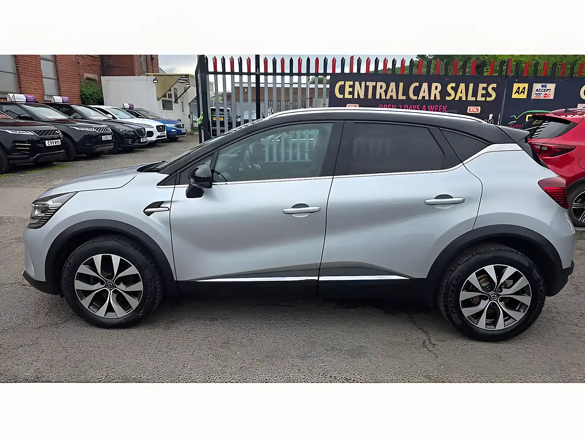Used 2020 Renault Captur S Edition Grey - Interior and Exterior details 17