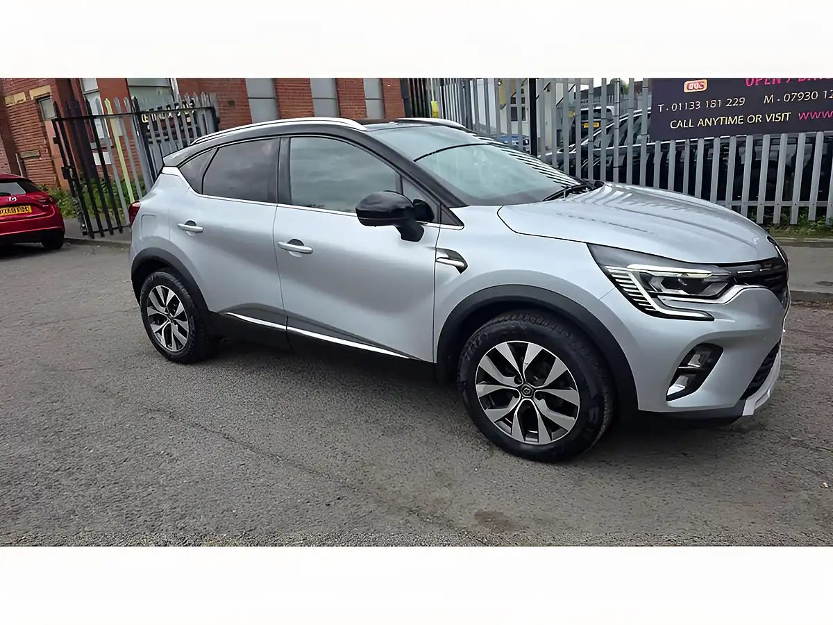 Used 2020 Renault Captur S Edition Grey - Interior and Exterior details 3