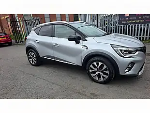 Used 2020 Renault Captur S Edition Grey - Interior and Exterior details 4