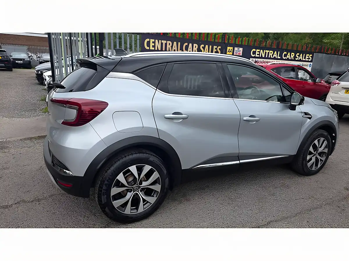 Used 2020 Renault Captur S Edition Grey - Interior and Exterior details 9