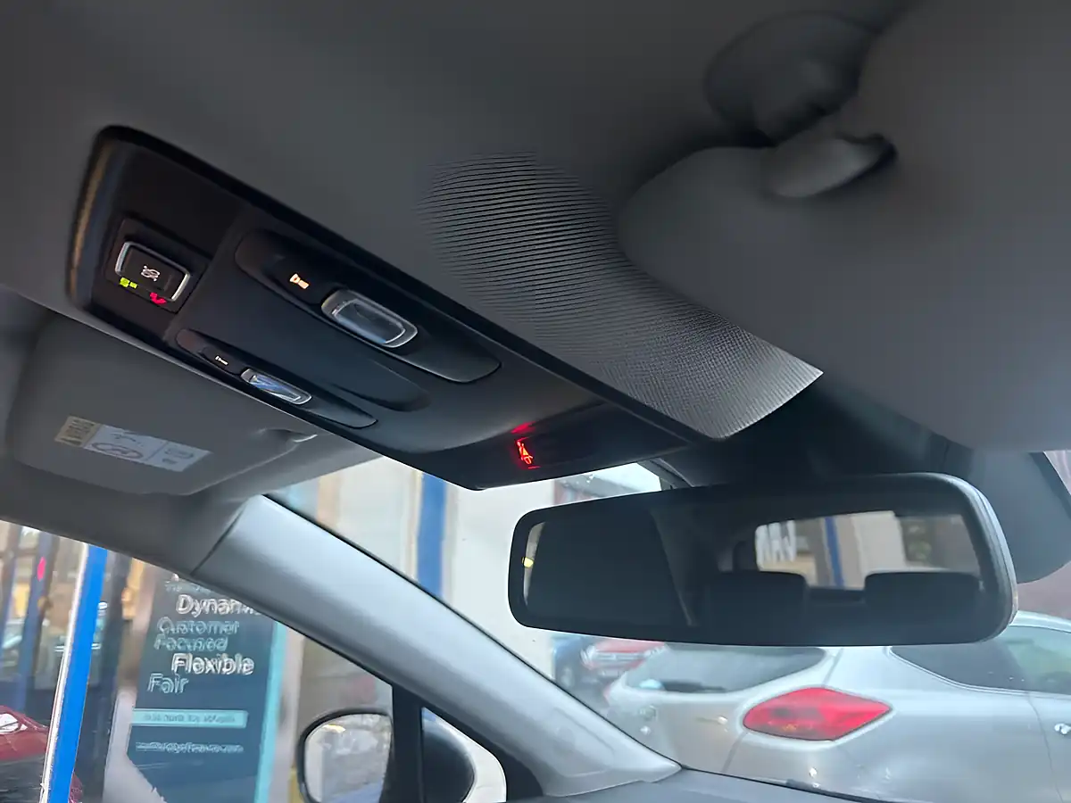 Used 2020 Renault Captur S Edition Grey - Interior and Exterior details 14