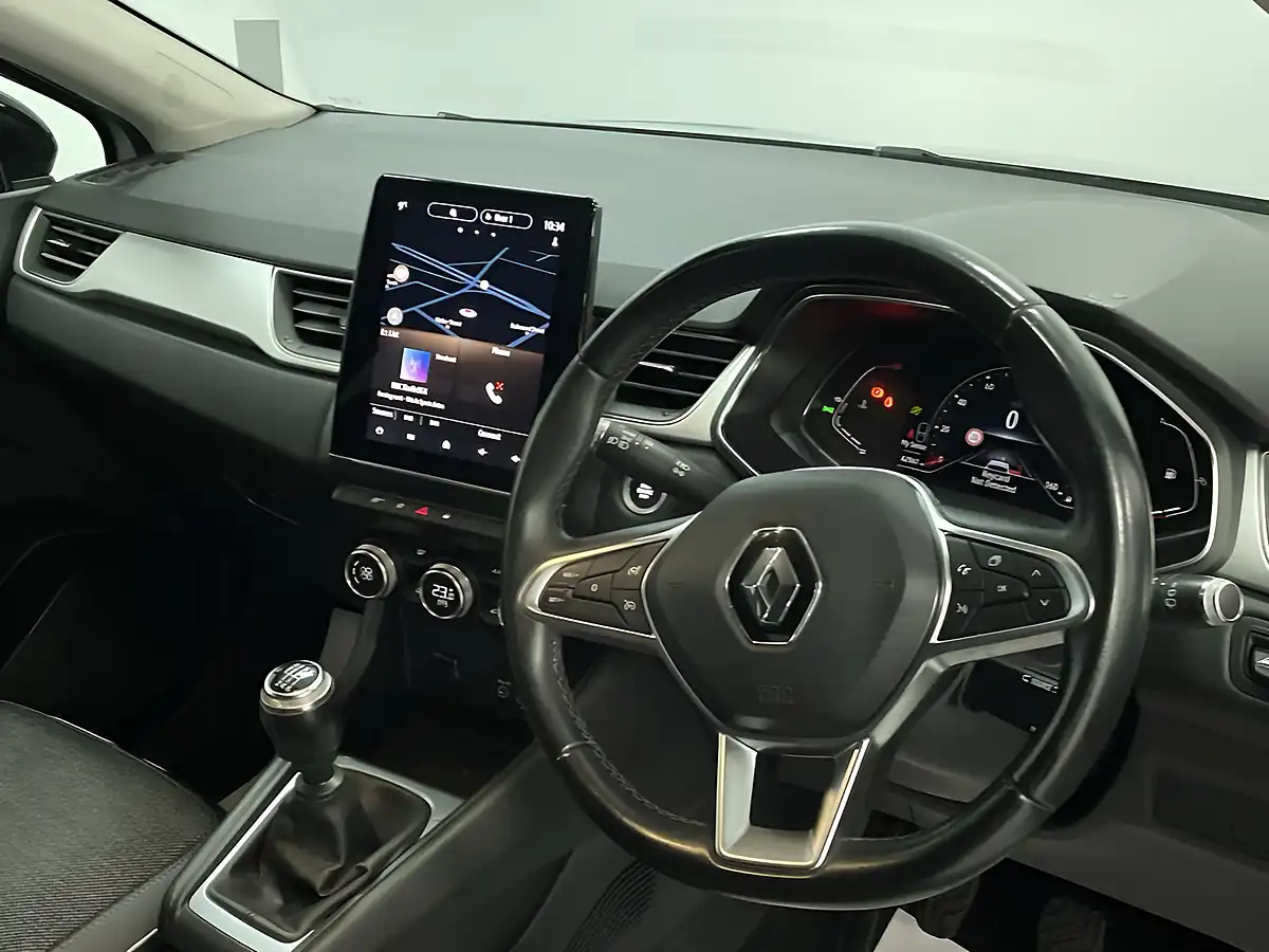 Used 2020 Renault Captur S Edition Highland Grey - Interior and Exterior details 14
