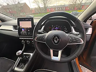 Used 2020 Renault Captur S Edition Orange - Interior and Exterior details 18