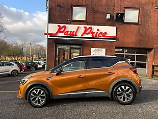Used 2020 Renault Captur S Edition Orange - Interior and Exterior details 6