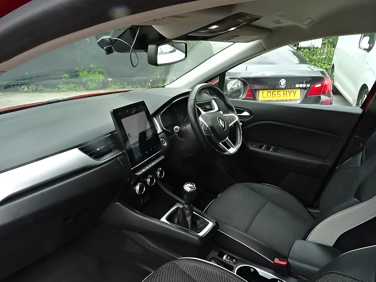 Used 2020 Renault Captur S Edition Red - Interior and Exterior details 20