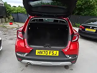 Used 2020 Renault Captur S Edition Red - Interior and Exterior details 5