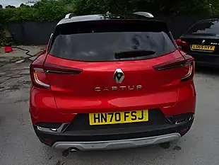 Used 2020 Renault Captur S Edition Red - Interior and Exterior details 7