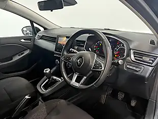 Used 2020 Renault Clio Iconic Black - Interior and Exterior details 17