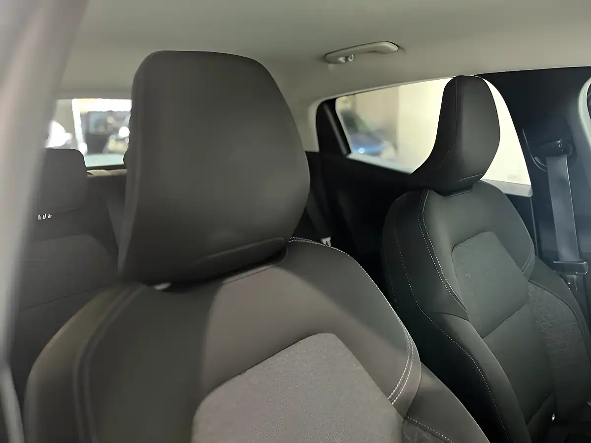 Used 2020 Renault Clio Iconic Black - Interior and Exterior details 18