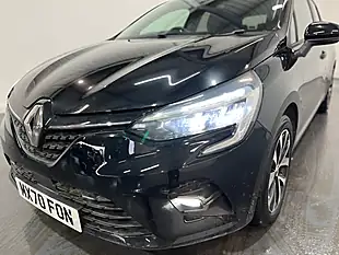 Used 2020 Renault Clio Iconic Black - Interior and Exterior details 5