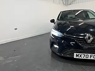 Used 2020 Renault Clio Iconic Black - Interior and Exterior details 7