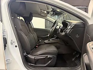 Used 2020 Renault Clio Iconic Blue Glacier White - Interior and Exterior details 2
