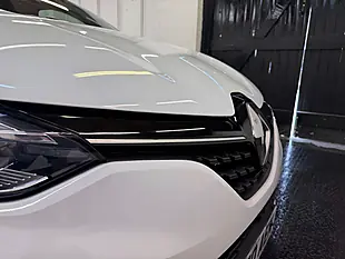 Used 2020 Renault Clio Iconic Blue Glacier White - Interior and Exterior details 6