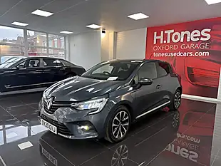 Used 2020 Renault Clio Iconic Grey - Interior and Exterior details 17