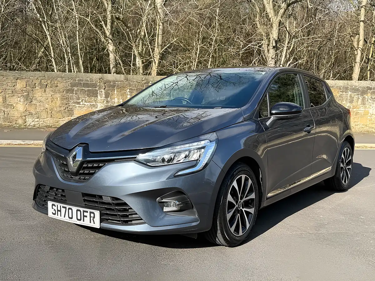 Used 2020 Renault Clio Iconic Grey - Interior and Exterior details 17