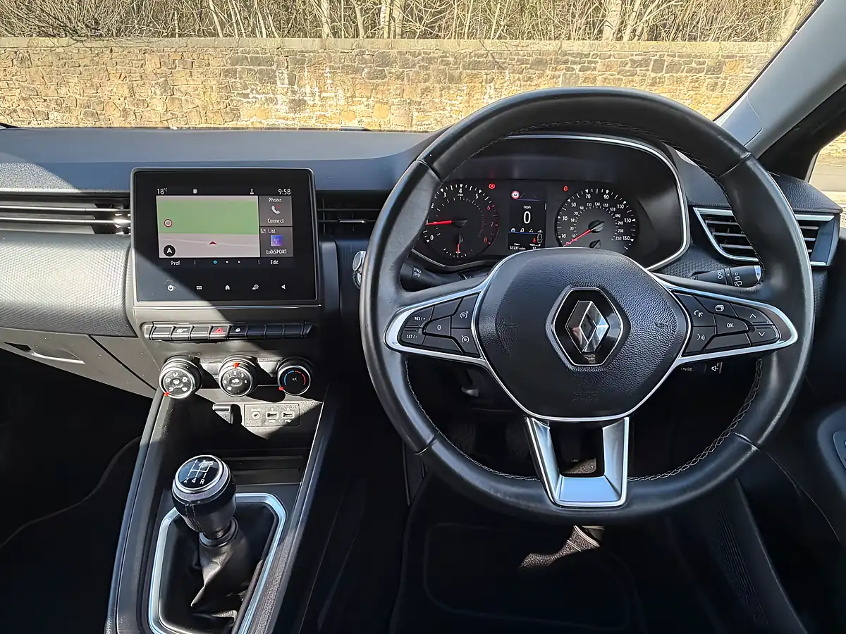 Used 2020 Renault Clio Iconic Grey - Interior and Exterior details 6