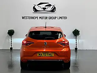 Used 2020 Renault Clio Iconic Orange - Interior and Exterior details 15