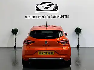 Used 2020 Renault Clio Iconic Orange - Interior and Exterior details 16