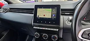 Used 2020 Renault Clio Iconic Red - Interior and Exterior details 7