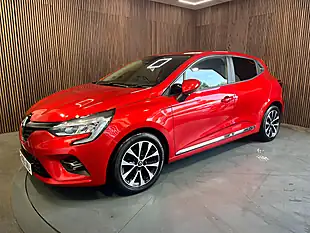 Used 2020 Renault Clio Iconic Red - Interior and Exterior details 11