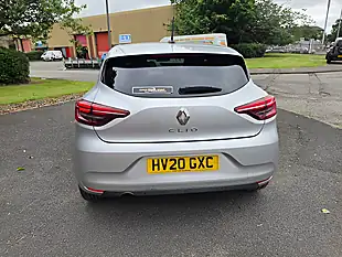 Used 2020 Renault Clio Iconic Silver - Interior and Exterior details 9