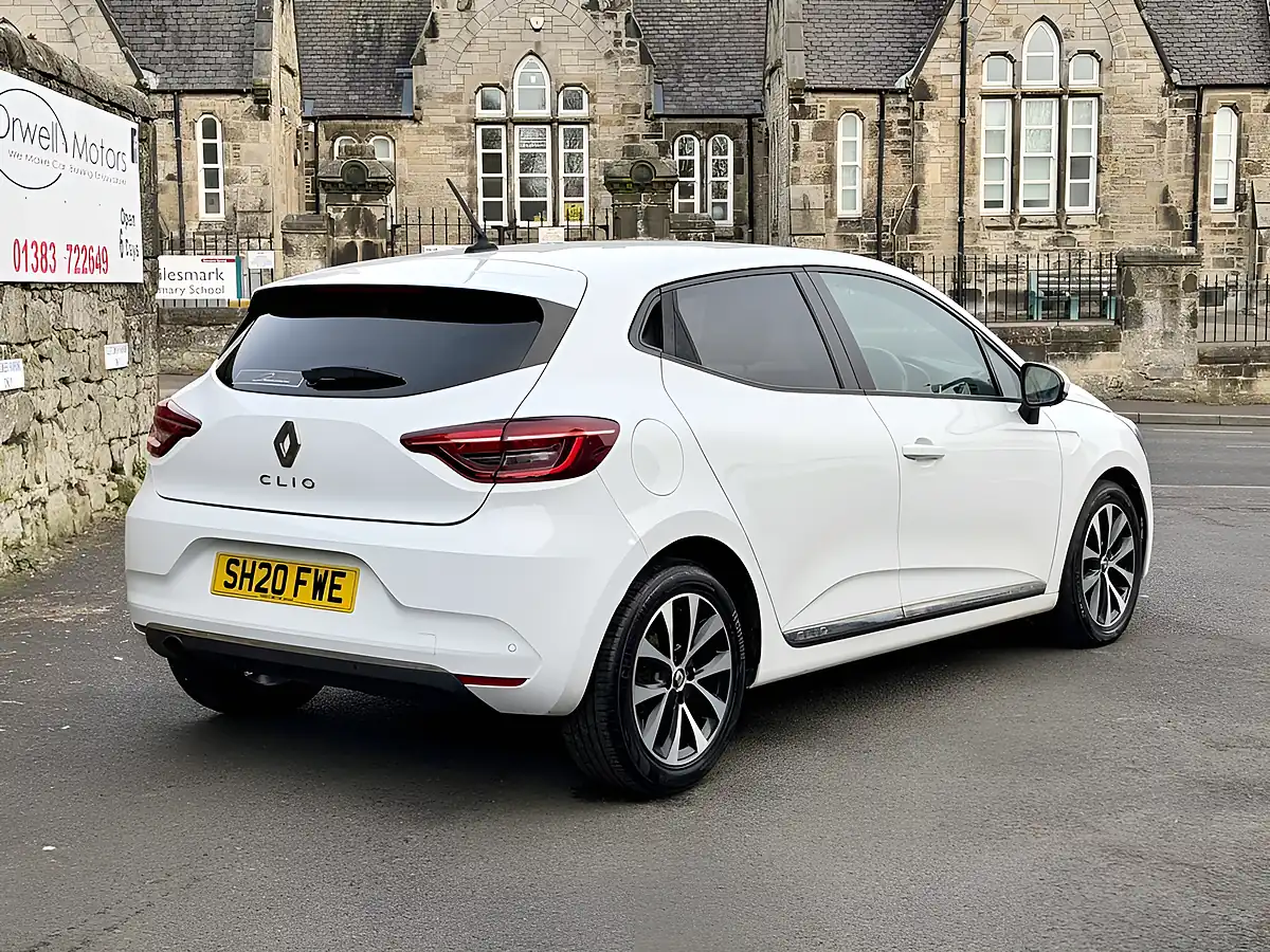 Used 2020 Renault Clio Iconic White - Interior and Exterior details 10