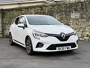 Used 2020 Renault Clio Iconic White - Interior and Exterior details 11