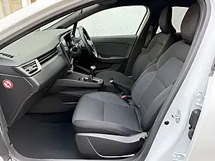 Used 2020 Renault Clio Iconic White - Interior and Exterior details 18