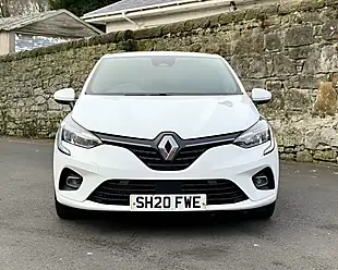 Used 2020 Renault Clio Iconic White - Interior and Exterior details 2