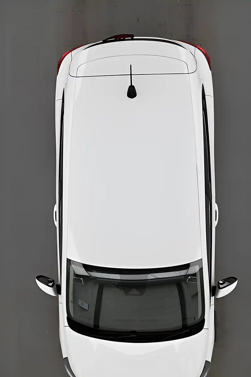 Used 2020 Renault Clio Iconic White - Interior and Exterior details 5
