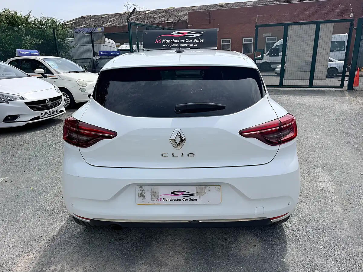 Used 2020 Renault Clio Iconic White - Interior and Exterior details 8